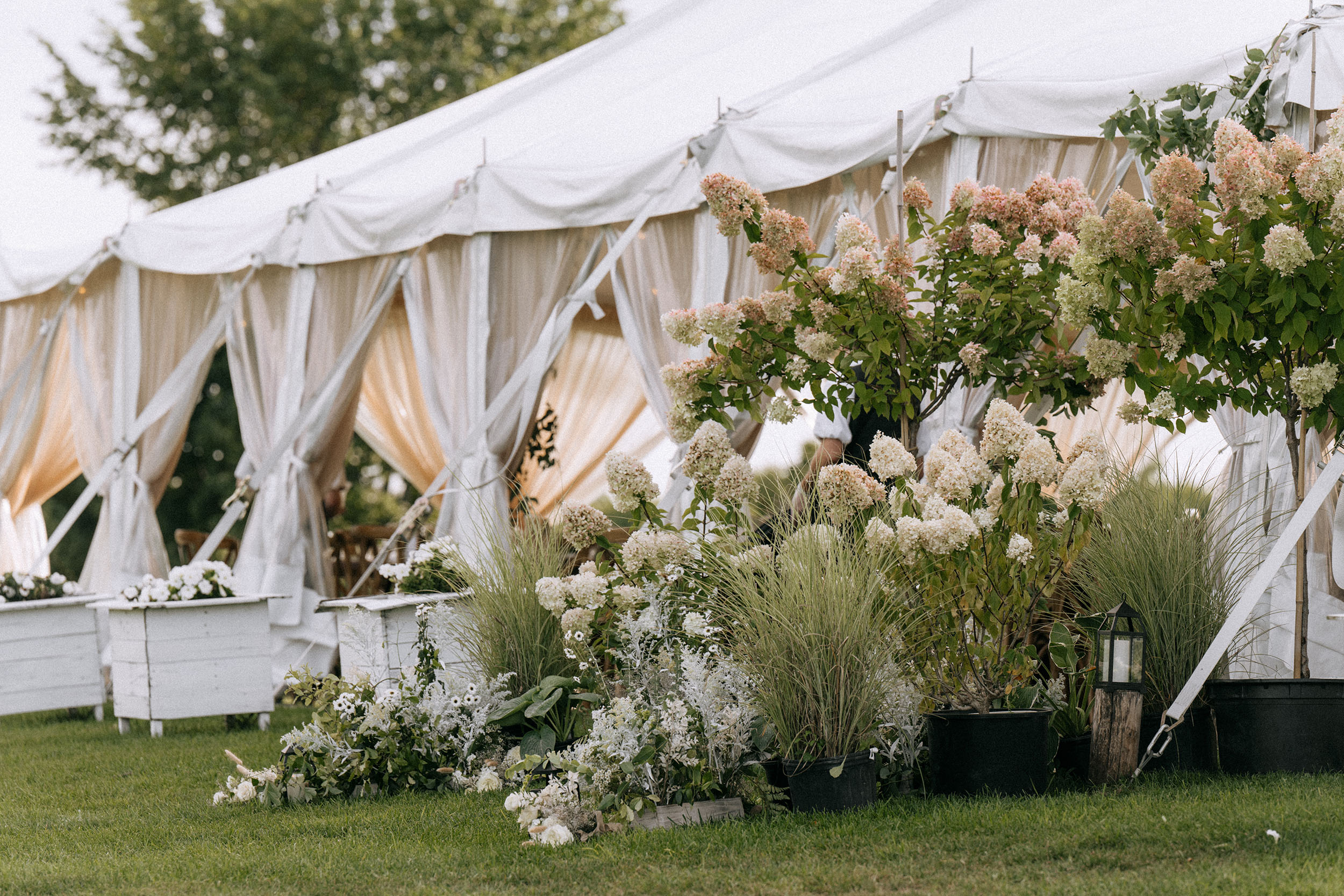 Bay View Hill Top Wedding Tent Venue at Bay View at Gallagher Farms