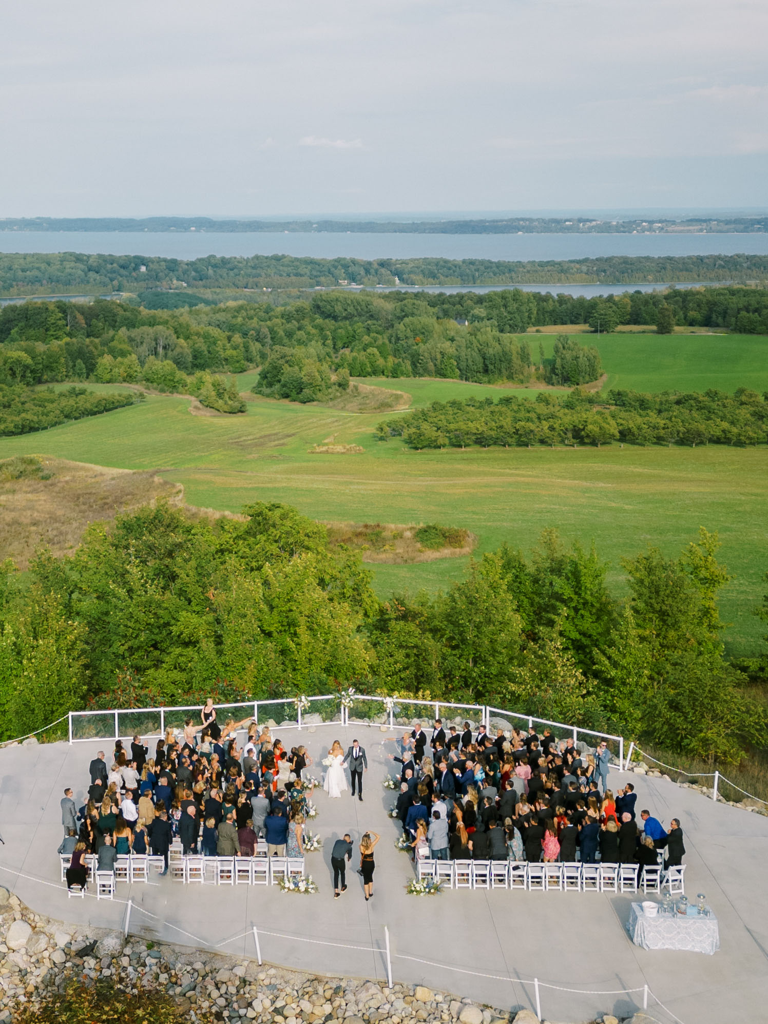 The Overlook at Bay View Weddings at Gallagher Farms